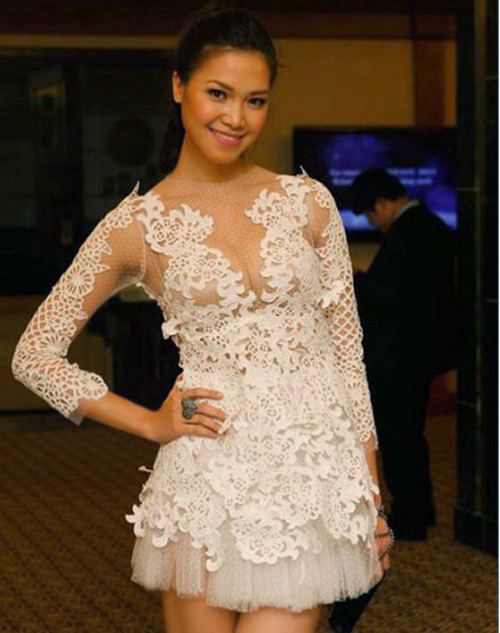 Hoa hậu Thùy Dung khéo "úp mở" cơ thể - 8