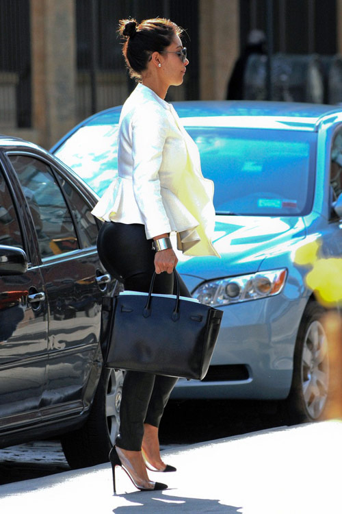 Kim "siêu vòng 3" liên tục bị chê ục ịch - 10