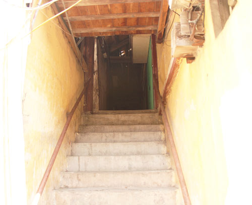 Nhà gỗ Chương Dương: Lâu lâu lại… cháy - 3