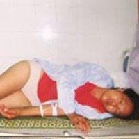 Pháp luật - Đoạn tình, cả nhà chém con gái nuôi