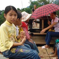 Giáo dục - du học - Có cầu, HS không phải vượt sông đến lớp