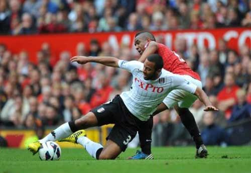 Moussa Dembele: Mảnh ghép MU còn thiếu? - 2