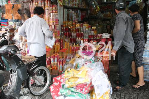 Iphone, Ipad, SH ngập làng... vàng mã - 11