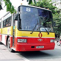 Pháp luật - Xô xát với phụ xe buýt, 1 hành khách tử vong