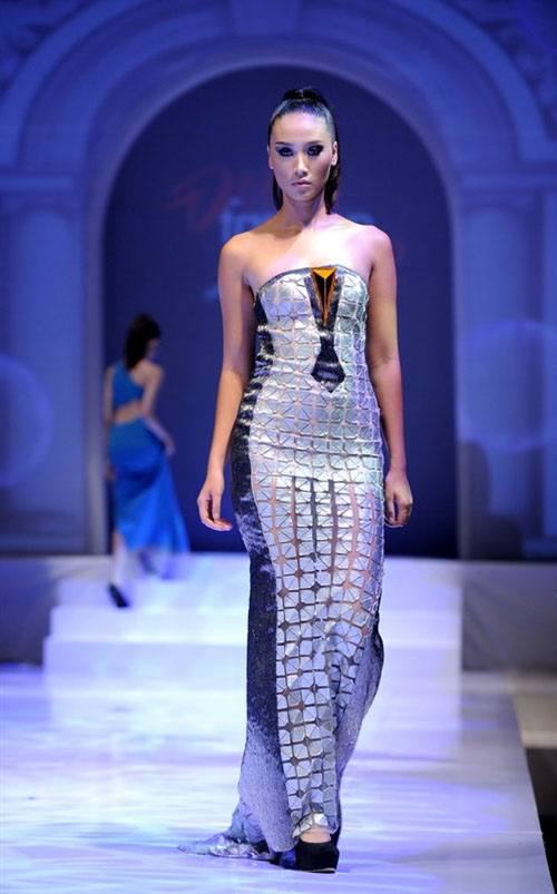 Mẫu Việt khi nào ra khỏi "lũy tre làng"? - 3