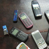 Pháp luật - Khởi tố nhóm HS trộm đồ phòng hiệu trưởng