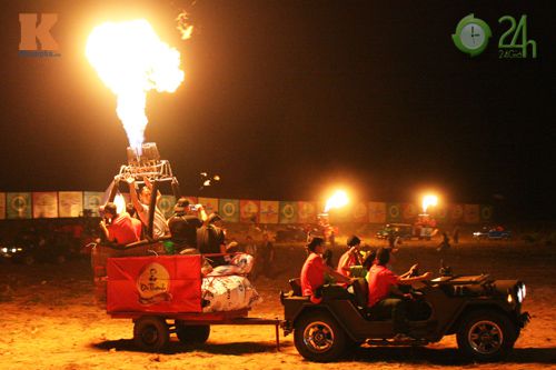 Đoàn xe "rồng lửa" náo loạn Mũi Né - 7