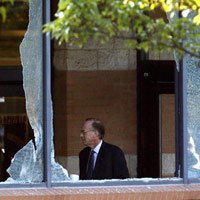 Tin tức trong ngày - Mỹ: Xả súng tại siêu thị, 3 người chết