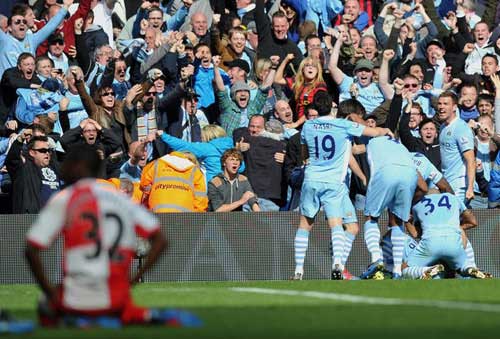 Man City – QPR: Khơi dậy bản năng - 2