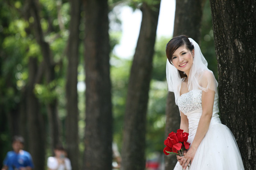 Thiếu nữ Hà Nội rạng rỡ làm cô dâu - 4