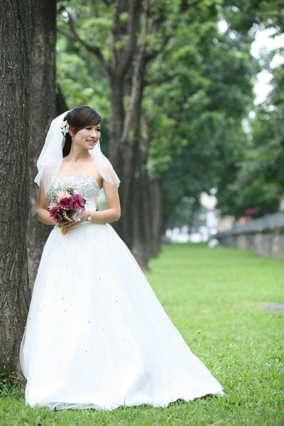 Thiếu nữ Hà Nội rạng rỡ làm cô dâu - 10