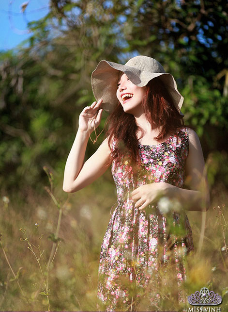 Thiếu nữ Vinh khoe vẻ đẹp căng tràn - 17