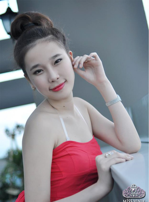 Thiếu nữ Vinh khoe vẻ đẹp căng tràn - 6