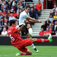 Bóng đá - Southampton – MU: "Siêu nhân" Persie