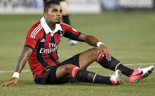 HOT: Vidic thất vọng với hàng thủ MU - 3