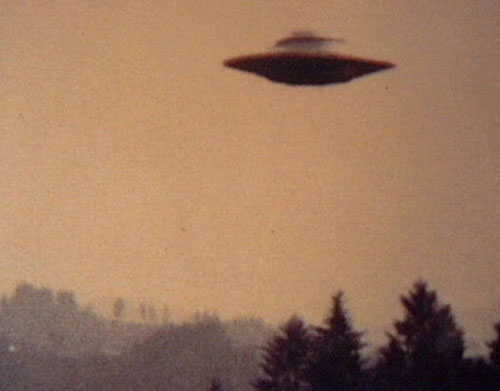 Nhiều bí mật về UFO sắp được tiết lộ - 1