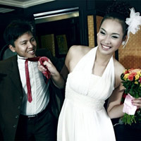 Người mẫu - Hoa hậu - Hậu scandal: Bổng lộc hay quả đắng