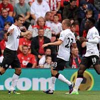 Bóng đá - Siêu phẩm của Persie trong top 5 vòng 3 NHA