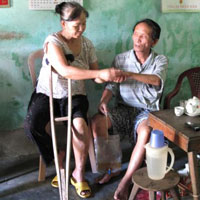 Tin tức trong ngày - Một nhà 6 người chịu 5 tai nạn giao thông