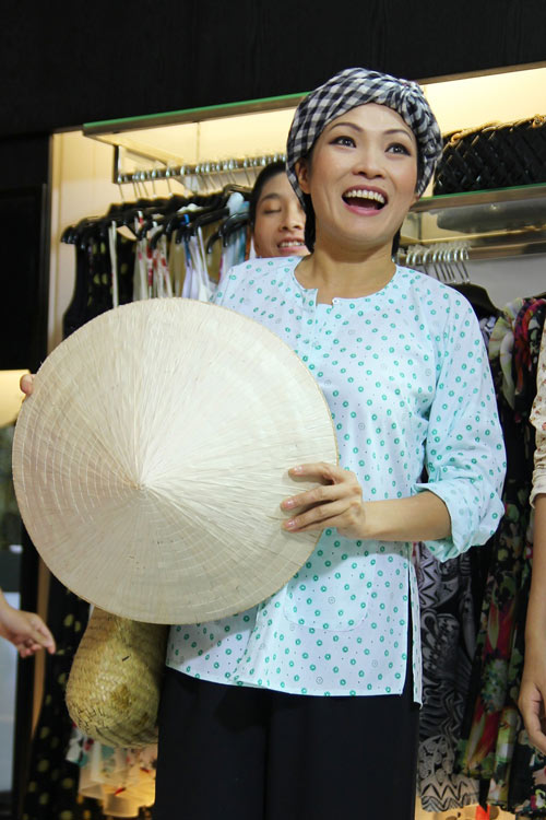 Phương Thanh vào vai "nhà quê ra tỉnh" - 15