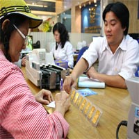 Tài chính - Bất động sản - Khó hiểu giá vàng