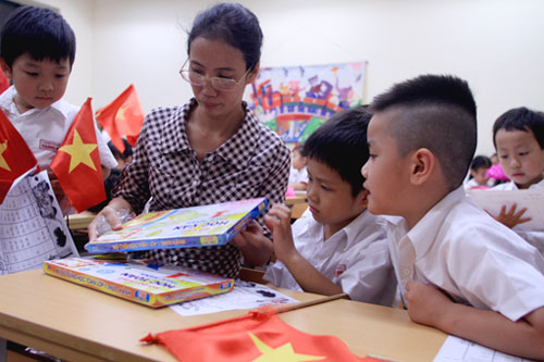 Ngày đầu đi học của "chú lính chì" Thiện Nhân - 9