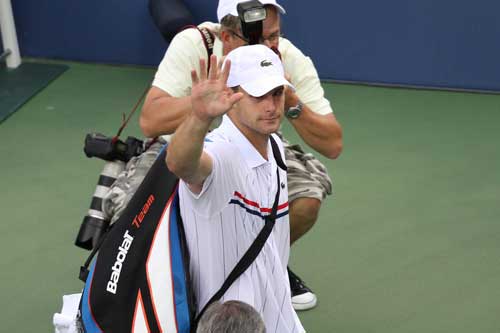 Roddick đẫm lệ ngày chia tay - 5