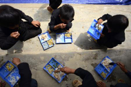 Ngày khai trường và bữa cơm có thịt - 3