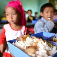 Giáo dục - du học - Ngày khai trường và bữa cơm có thịt