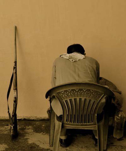 Đột nhập xưởng chế nước hoa tại Ấn Độ - 6