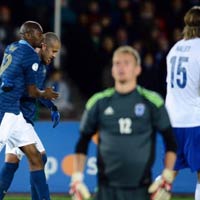 Bóng đá - Phần Lan - Pháp: Nụ cười Deschamps