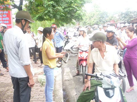 Công khai bán rắn trên vỉa hè Thủ đô - 3