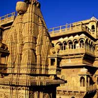 Du lịch - Rực rỡ thành phố vàng Ấn Độ