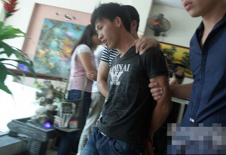 Loạt ảnh: “Trùng đêm” trong nhà nghỉ - 8