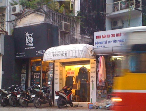 Cụ ông 87 tuổi bị con cái “vứt” ra đường - 3