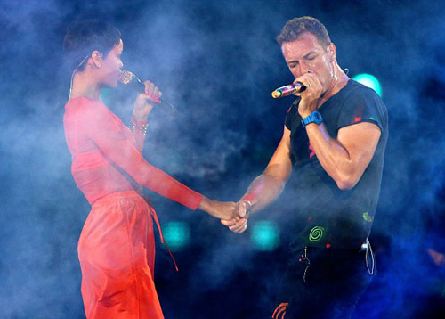 Rihanna nhận catse chỉ 32 nghìn đồng - 2