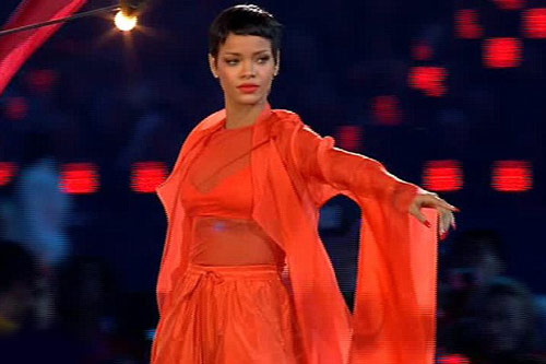 Rihanna nhận catse chỉ 32 nghìn đồng - 5