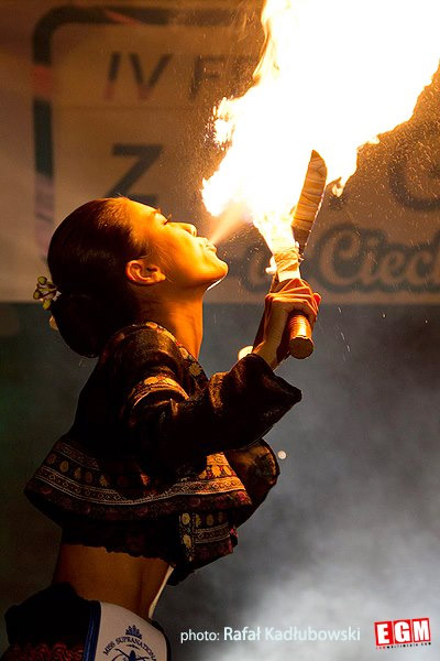 Hương Thảo đoạt giải Hoa hậu cộng đồng - 15