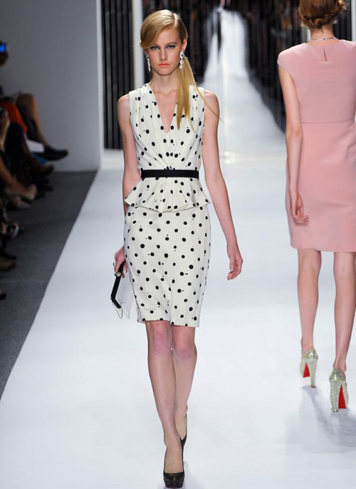 Tỏa sáng và quyến rũ nhờ Jenny Packham - 11