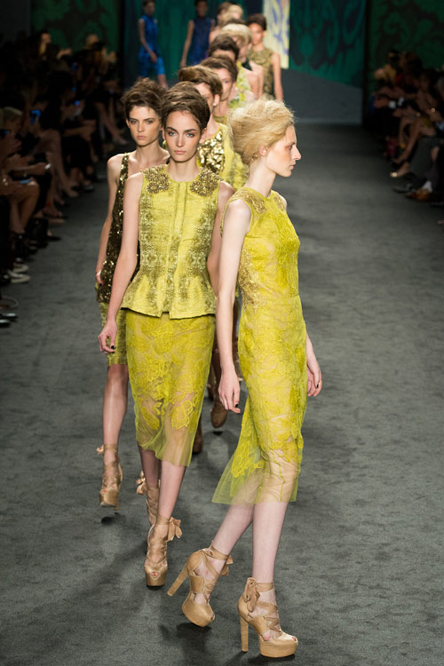 Cô gái Ấn Độ sang trọng của Vera Wang - 9