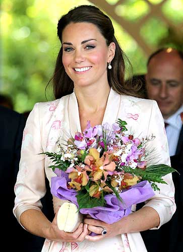 Công nương Kate Middleton lần đầu tới châu Á - 5