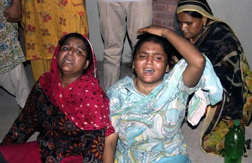 Pakistan: Số người chết cháy tăng lên 314 - 13