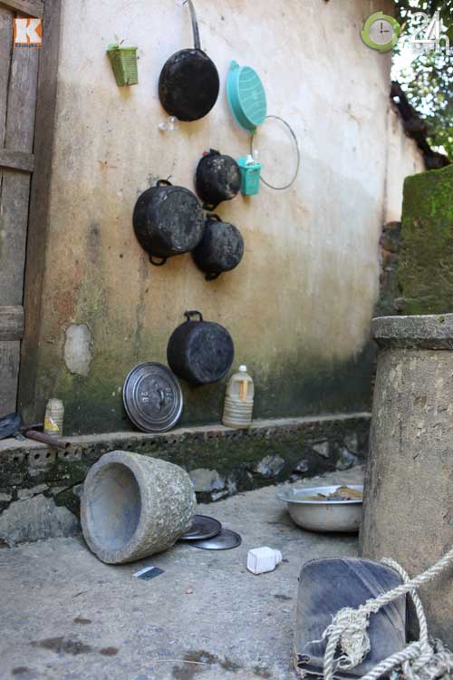 Thanh Hóa: Những "ngôi nhà ma" ở xóm 13 - 11