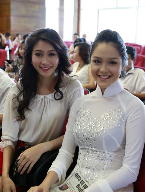 Đặng Thu Thảo cười tươi sau scandal - 5