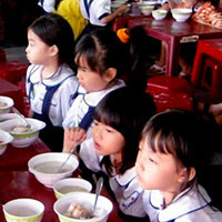 Giáo dục - du học - Đặt mức trần cho khoản thu thỏa thuận