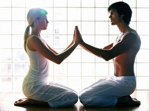 Chơi gì để cải thiện “chuyện ấy”? - 2