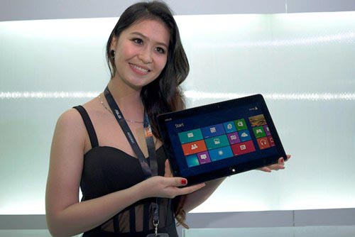 ASUS ồ ạt tấn công thị trường Việt tại Expo 2012 - 2