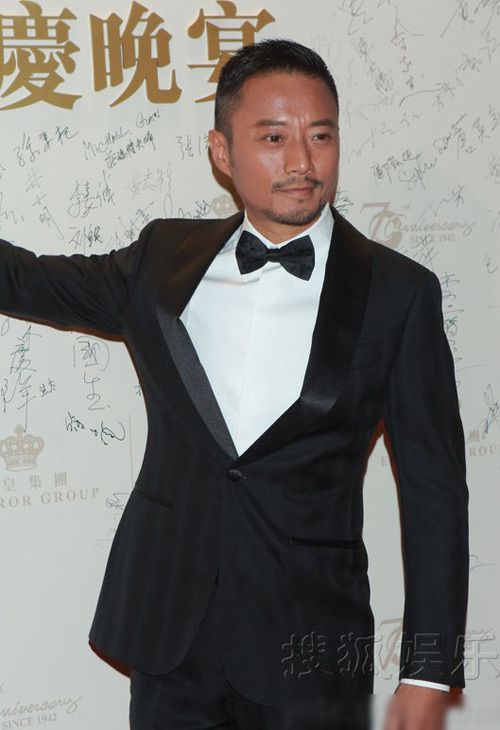 Phạm Băng Băng hóa đèn lồng đỏ - 10