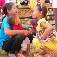 Tin tức trong ngày - Xót lòng những đám cưới học sinh