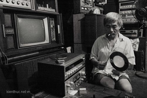 Người đàn ông mê đài cổ - 3